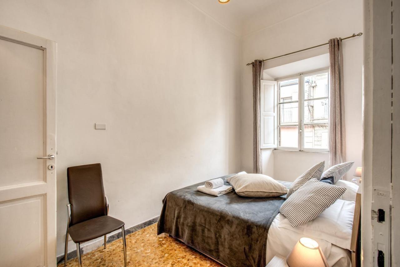 Colonna Suite - Rome Termini Station Big Apartment ภายนอก รูปภาพ
